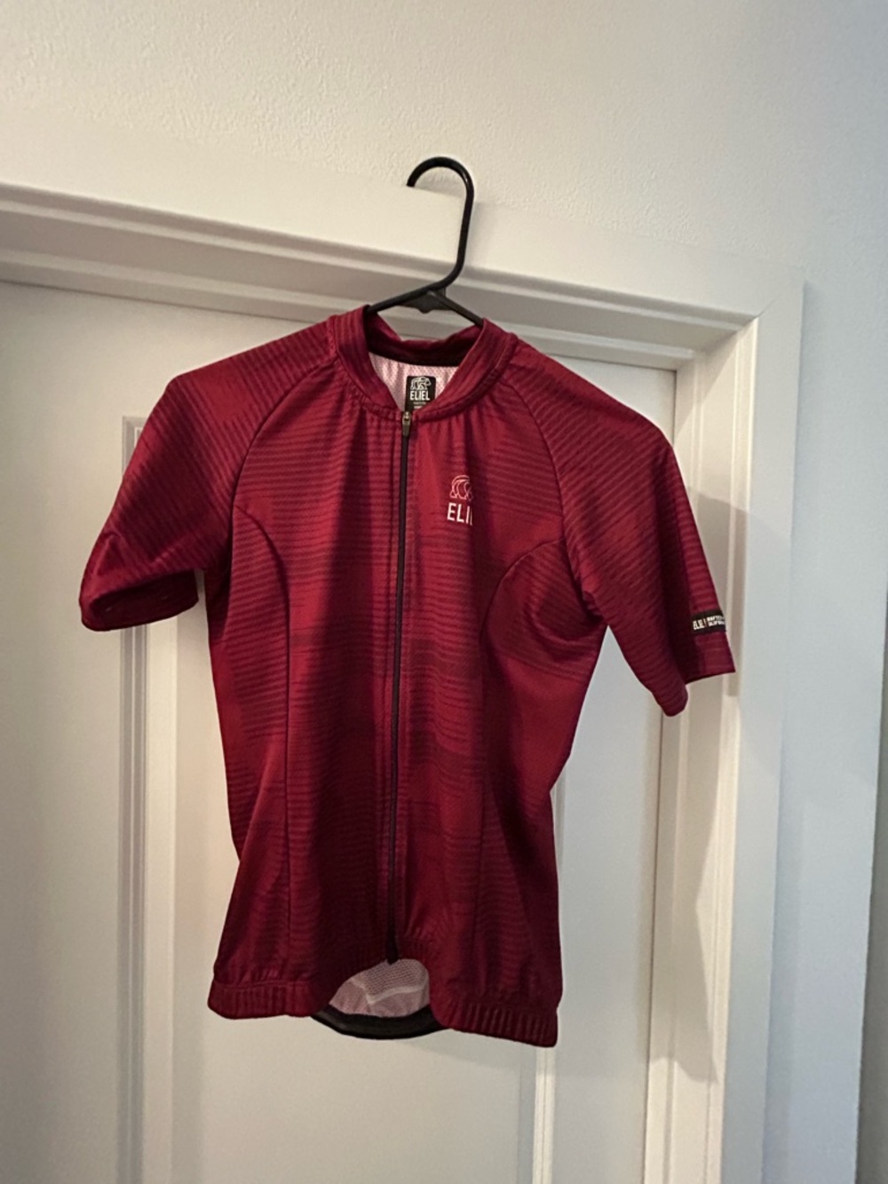 ELI Women's Burgundy Cycling Jersey